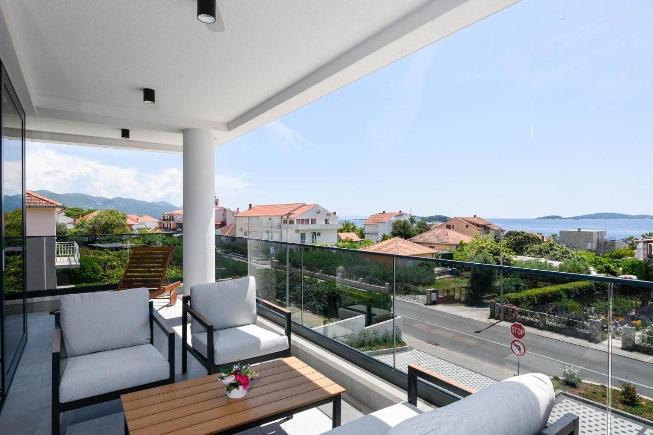 Sunny Day Luxury Holiday Apartments Orebić Exterior foto
