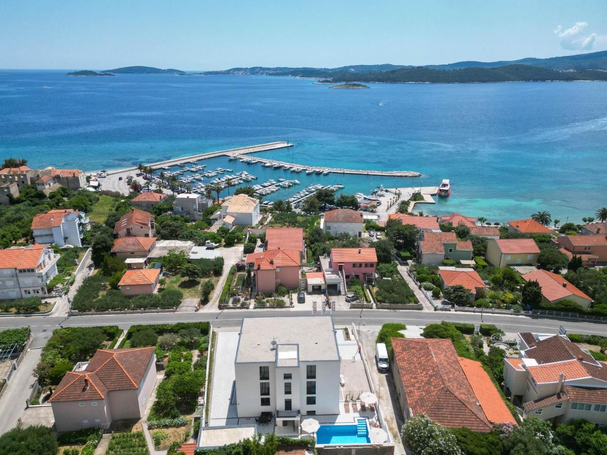 Sunny Day Luxury Holiday Apartments Orebić Exterior foto