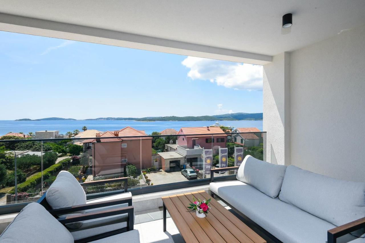 Sunny Day Luxury Holiday Apartments Orebić Exterior foto
