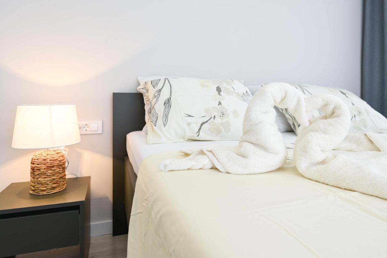 Sunny Day Luxury Holiday Apartments Orebić Exterior foto